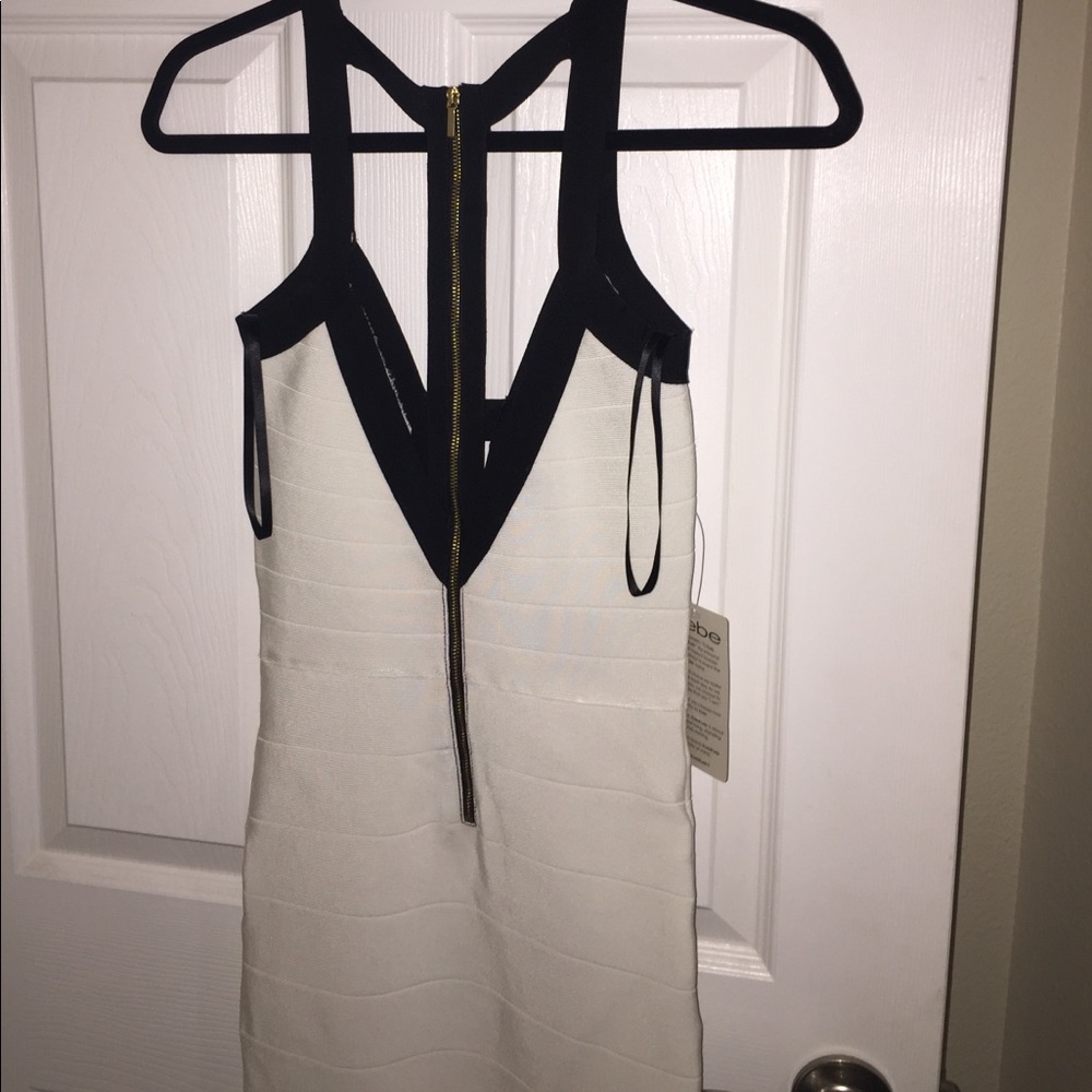 GORGEOUS BEBE DRESS 💗 - Picture 2 of 5